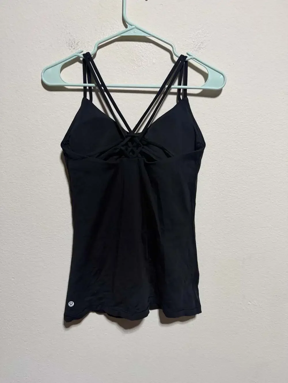 lululemon Athletica Women's Black Strappy Athletic Tank Top